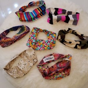 Bundle of 7 headbands.